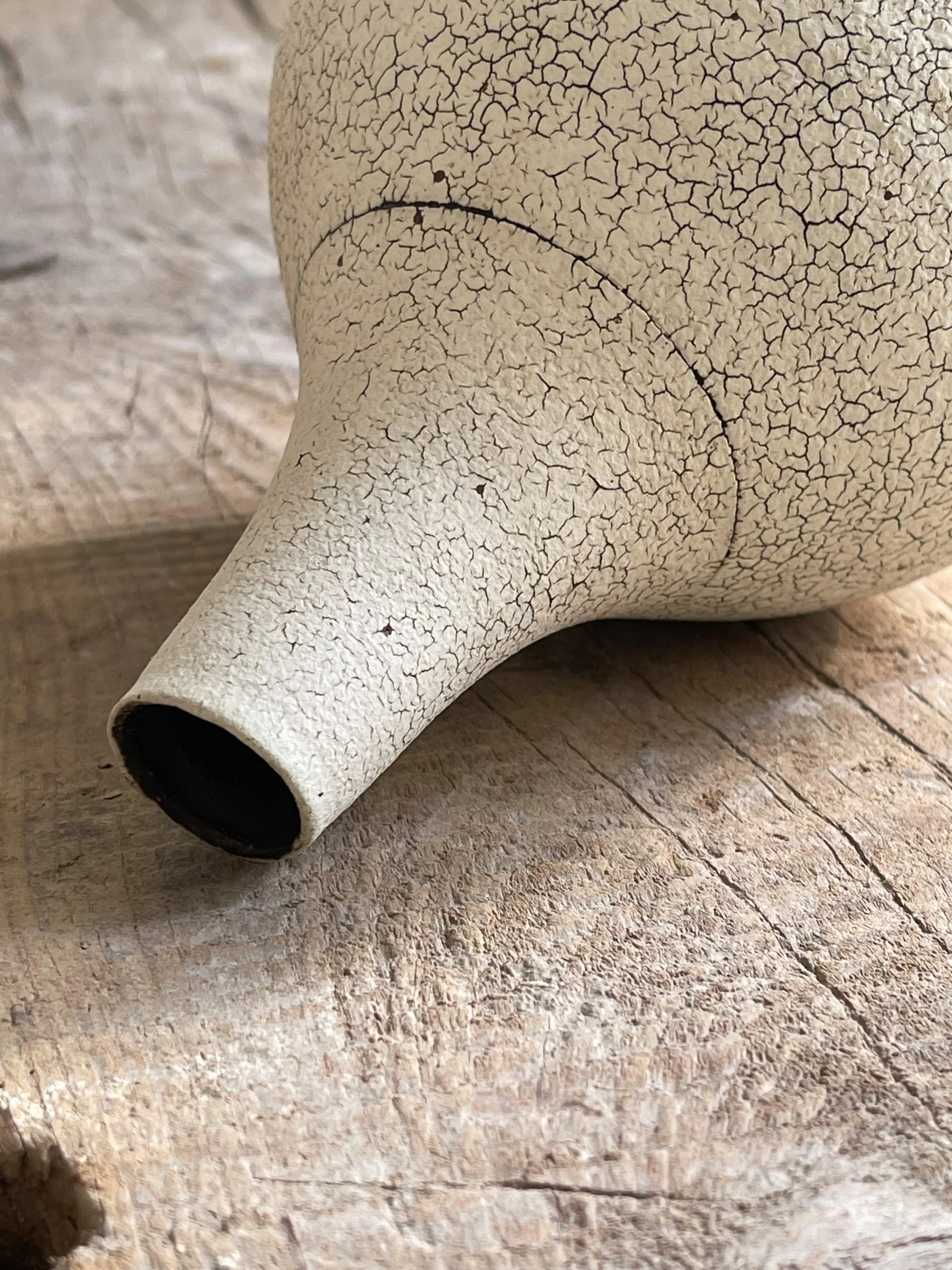 TropheeMacocotte-CraftGallery-Paris-JapaneseCeramics-KansaiNogushi-2021YakishimeVase16-2.jpg