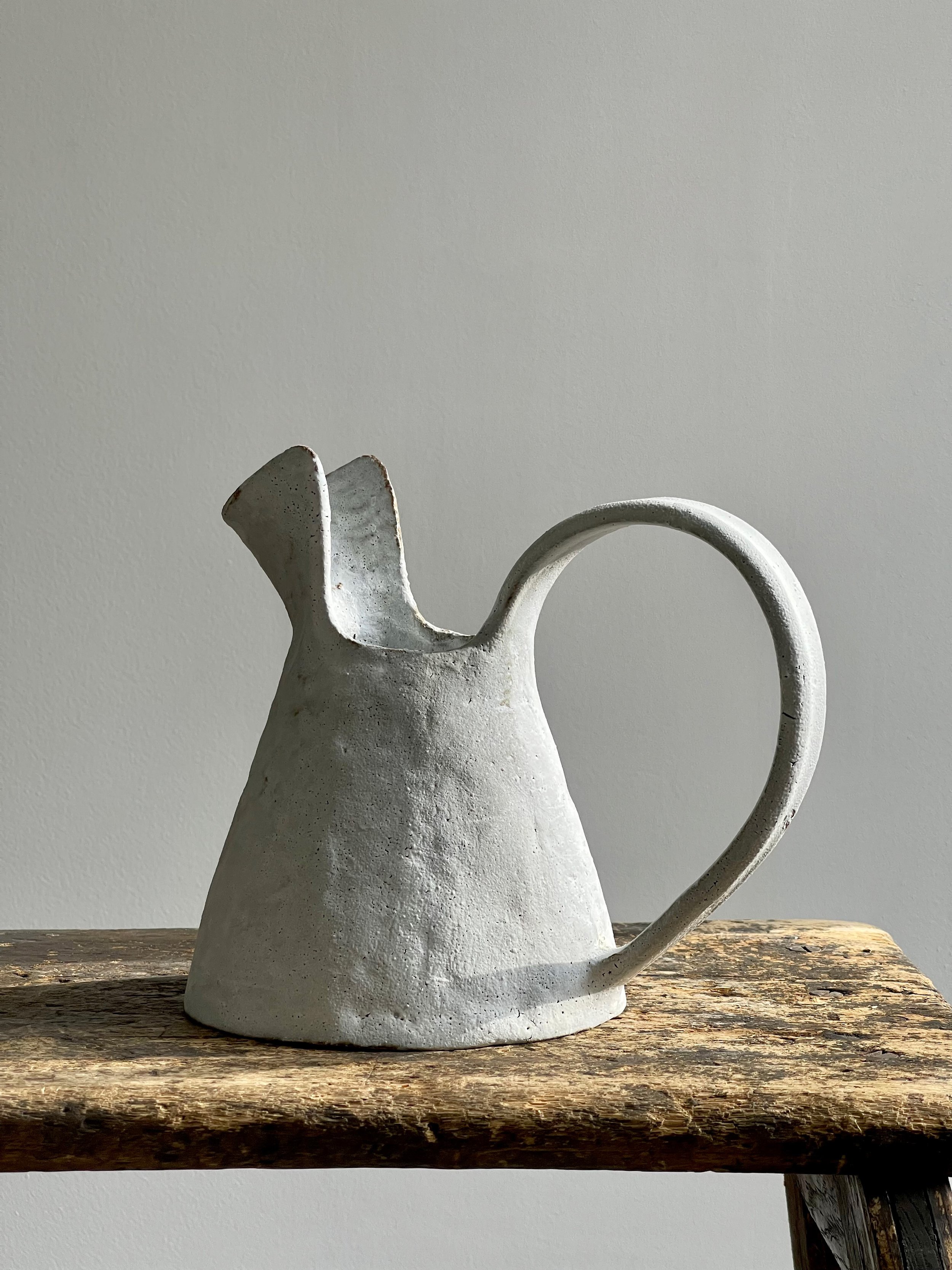 Nobue Ibaraki • L Off-white jug 3