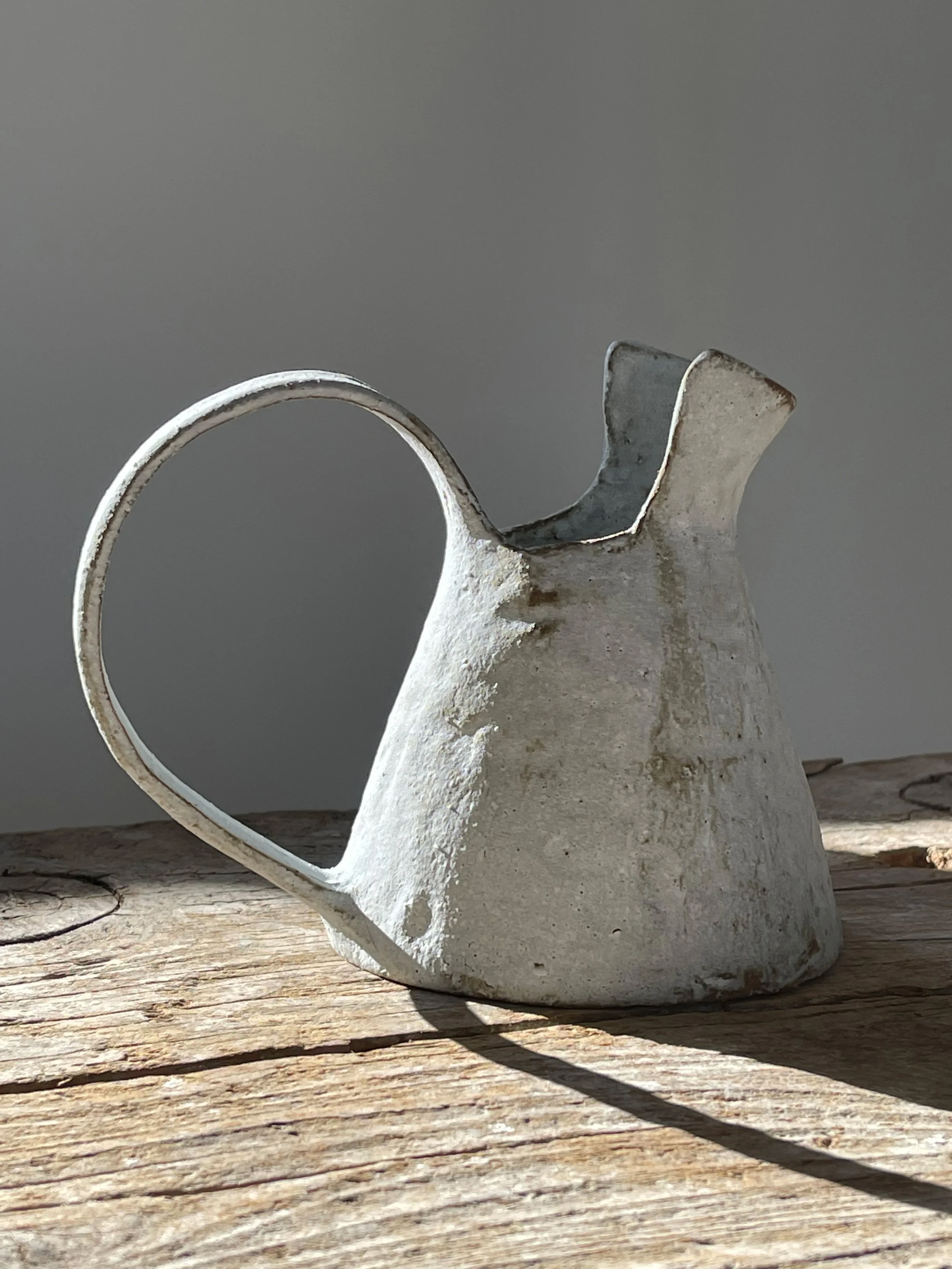 - -Nobue Ibaraki • M Off-white jug 1