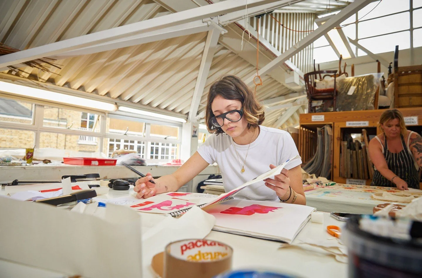 Thinking of returning to education? This Saturday why not enjoy an inspiring taster workshop at our Waterloo Centre! 
 
✅ Bookable workshops:  ceramics, textiles, jewellery, printmaking, drawing, painting, ceramics, languages, creative writing, flame