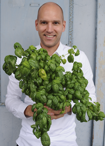 Jürg.png