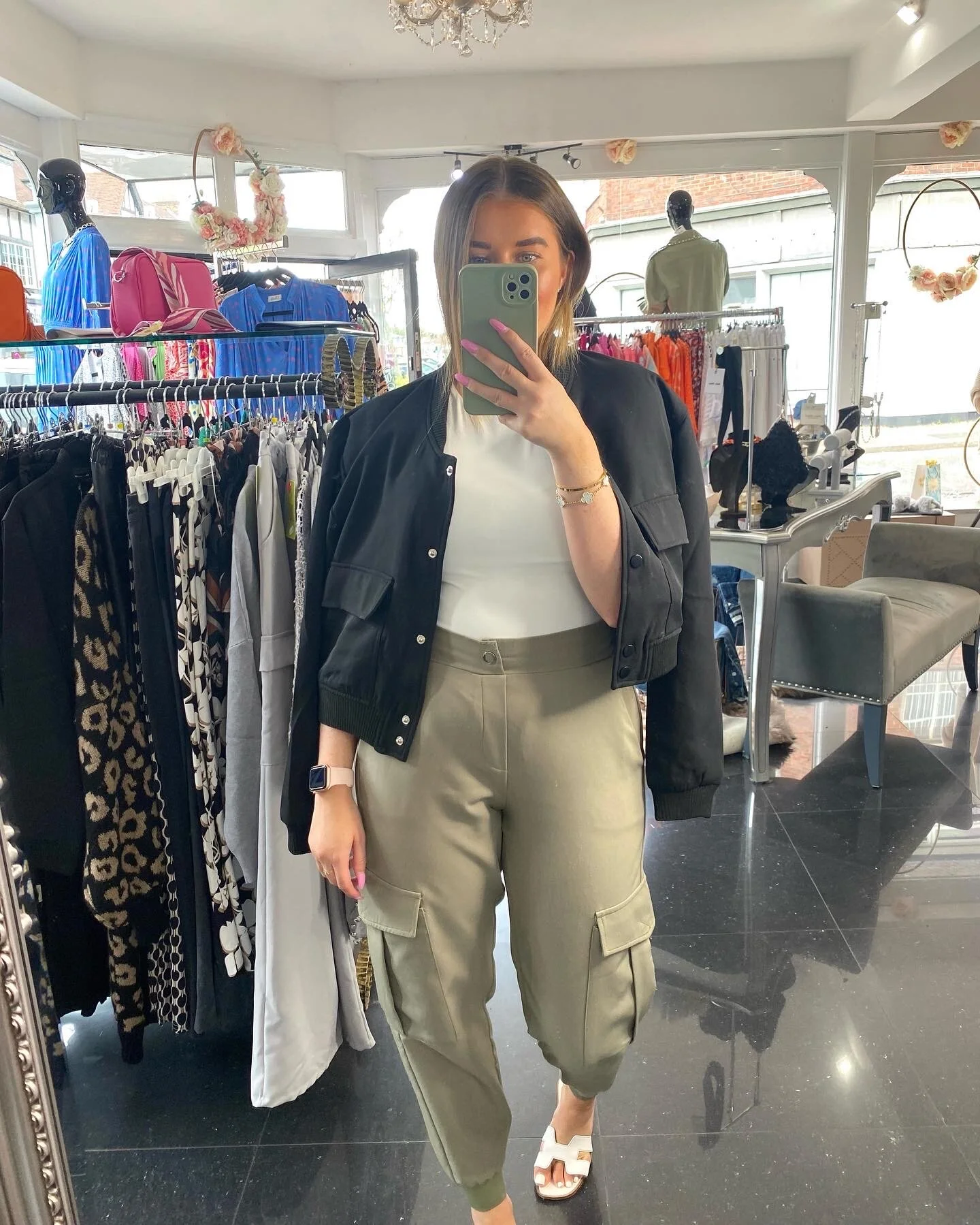 F380ED64-4795-4704-85F8-85DB1747FF7B