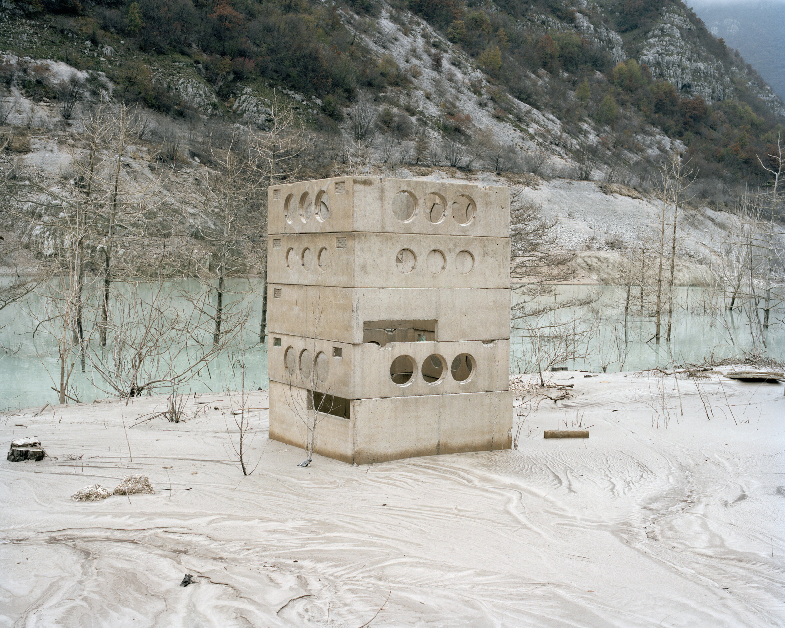 Alberto Maserin - Interferences - Untitled (concrete blocks).jpg