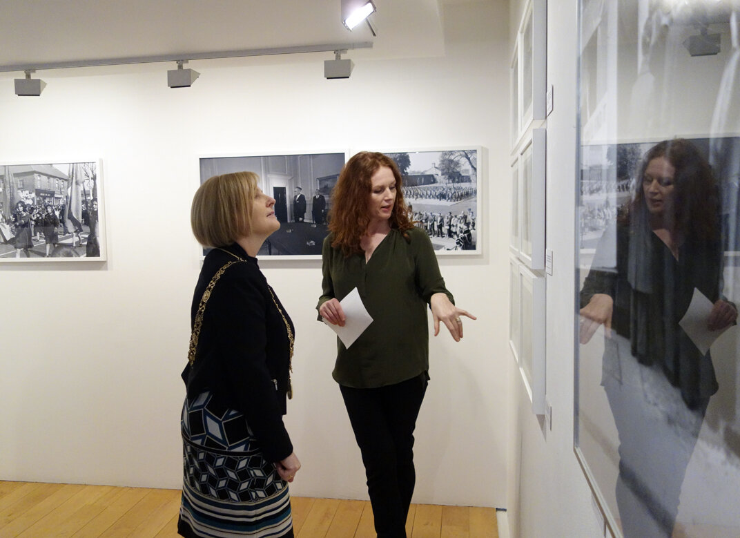  Curator Trish Lambe with the Lord Mayor of Dublin Críona Ní Dhálaigh at the launch of the exhibition 