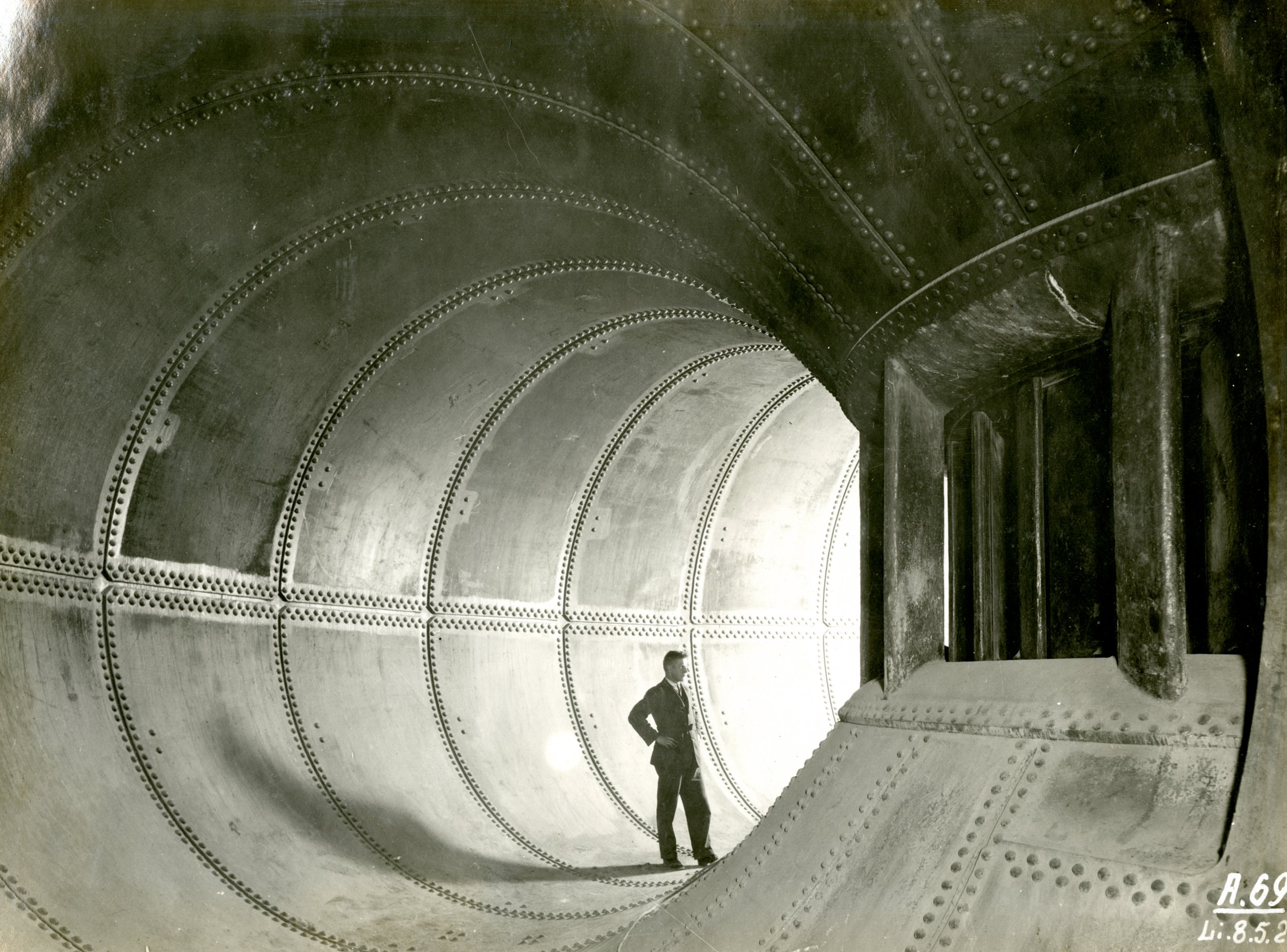 Spiral casing of a 36000 turbine,&nbsp;05 August 1929 © (Copy)