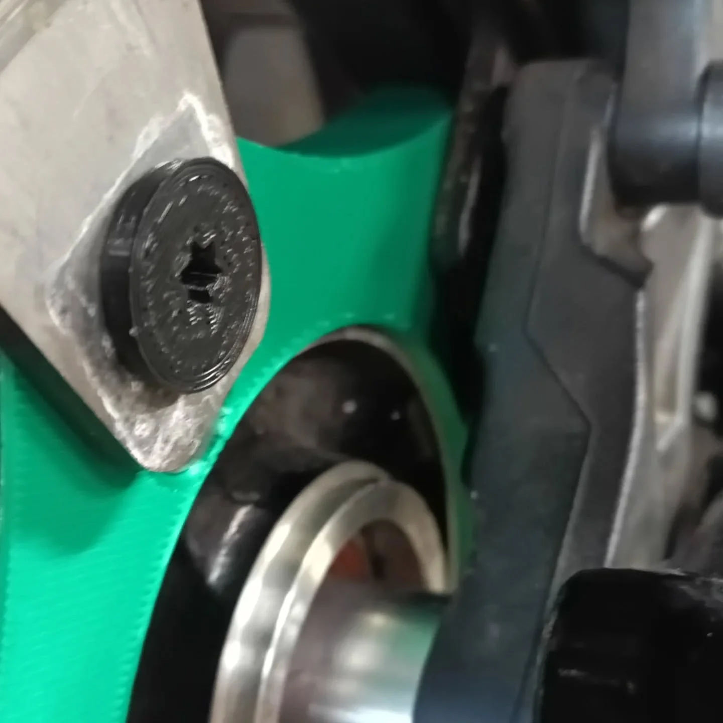 Testing clearances.
ZX-14 swap kits are moving along. 
Stabilizer links are also in the works. 
An entire list of ideas to tackle after these two.
☆
#rattyfab #rattyfabllc #veteranowned #hustleharder #harleydavidson #harleydavidsonmotorcycles #perfor