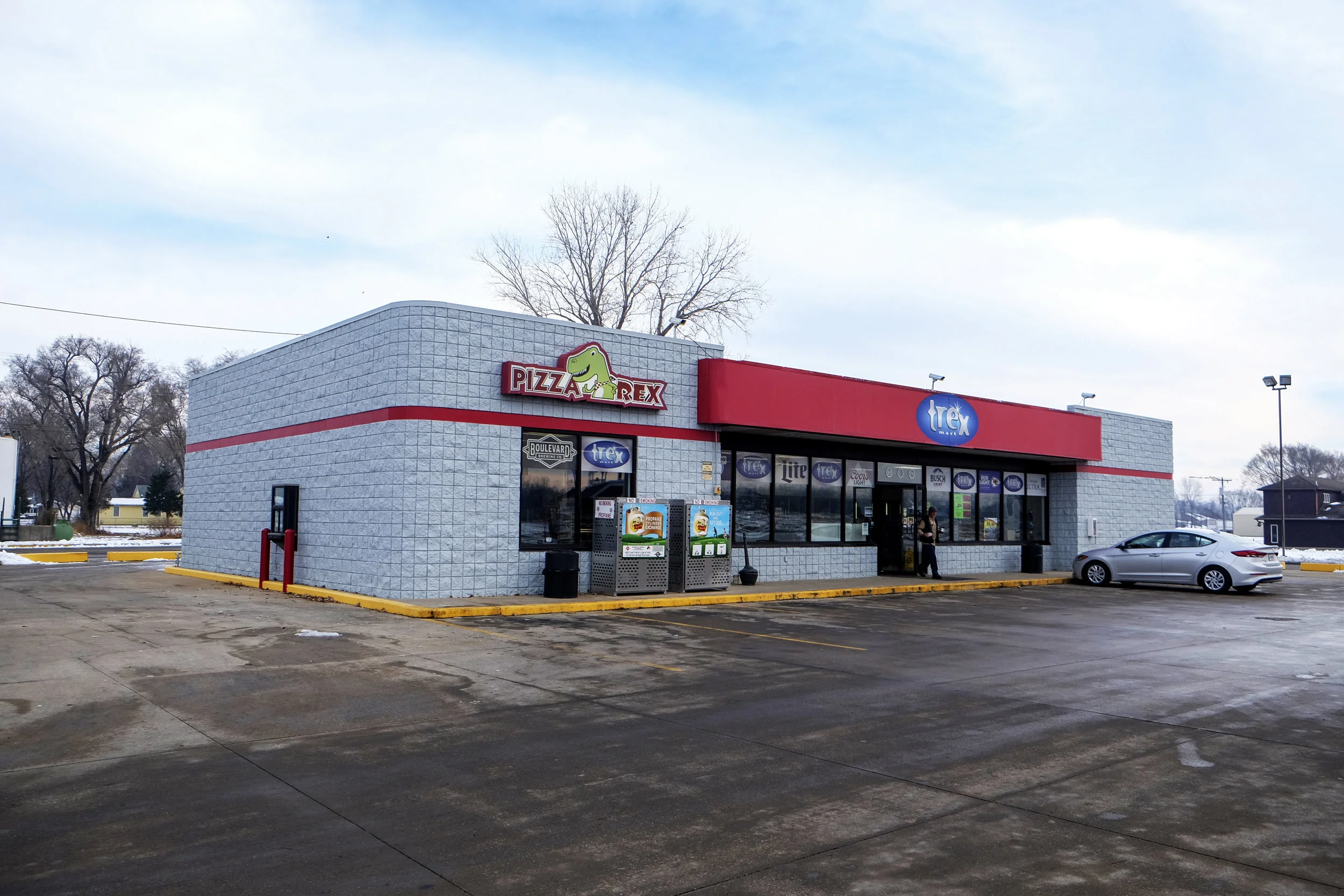 4 ELWOOD — Trex Mart