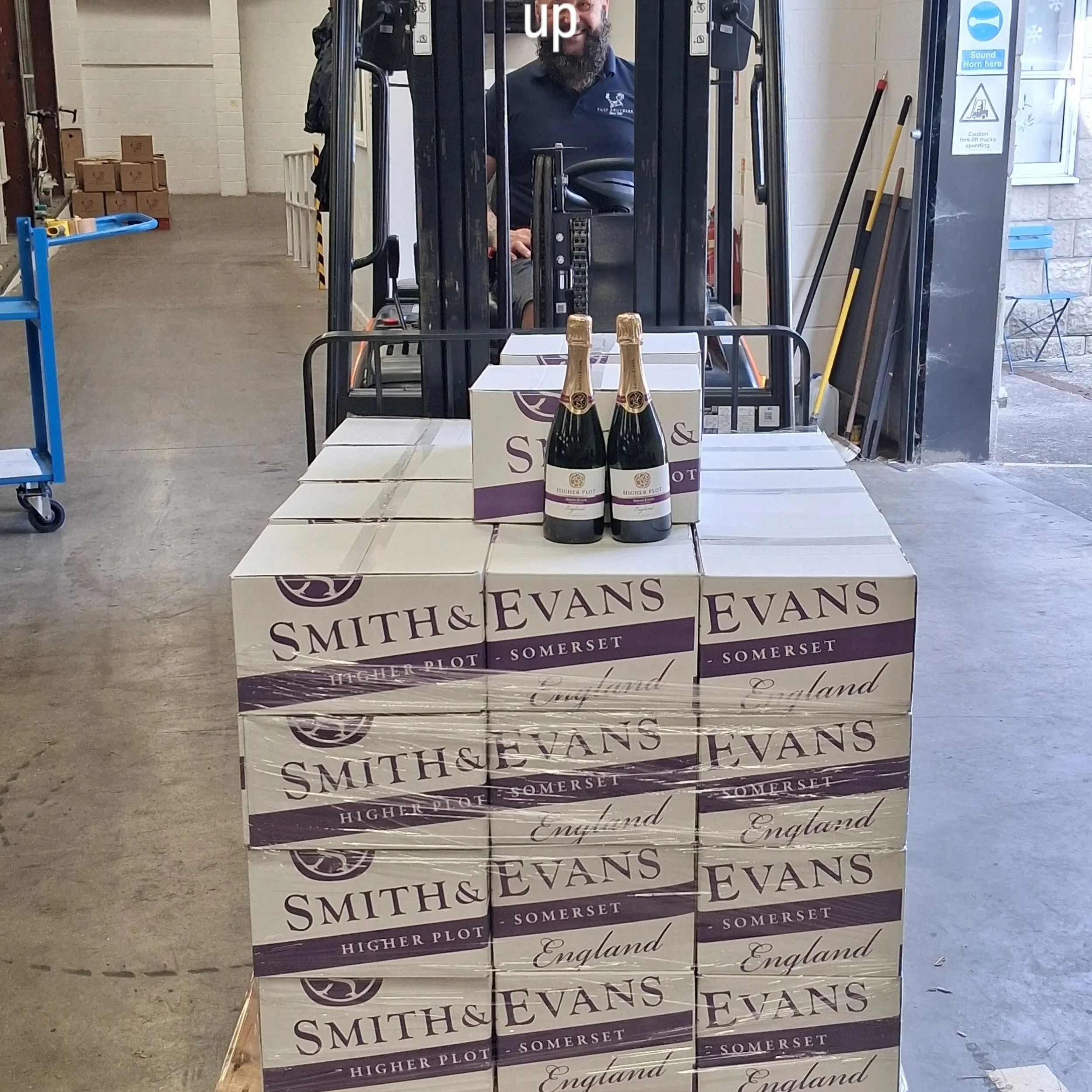 Great to catch up with the chaps at Yapp Brothers.  Watch out for some great offers during @englishwineweek #englishvineyardforsale #somersetvineyard #visitlangport
