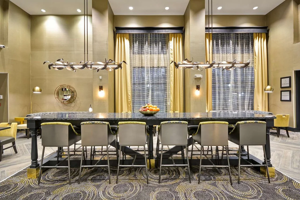 lobby-2.jpg
