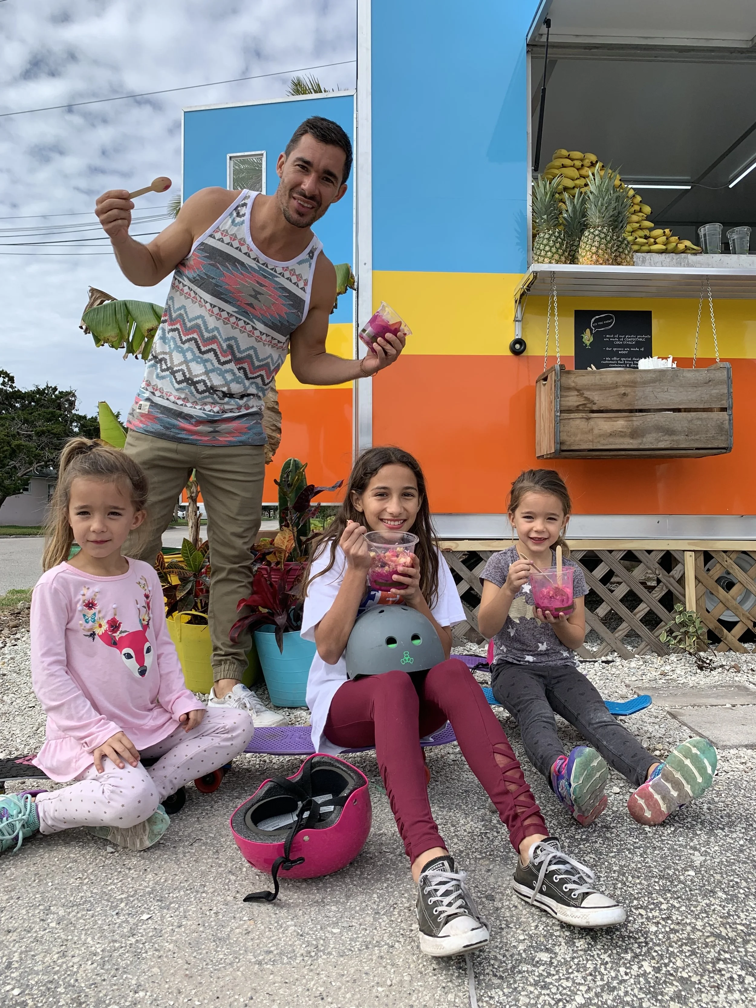 Customer Enjoying Gojuice Bowls.jpeg