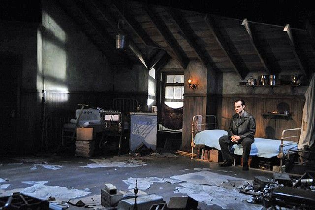 James Barry as Mick in The Caretaker, BTG 2008