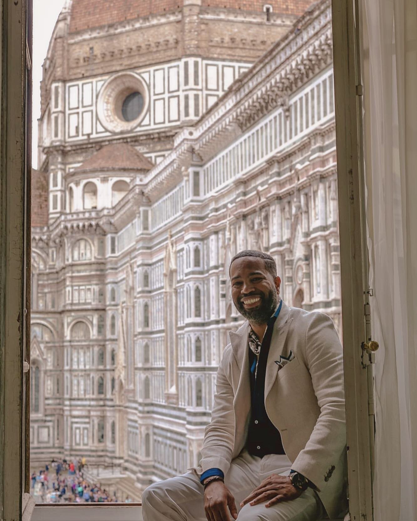 One of my favorite humans. If you&rsquo;ve ever been lucky to have met him, you&rsquo;d know why. 
He pestered me until I made this account for the studio, almost 3 years ago! So any complaints please direct them his way 😂

Please show him some love