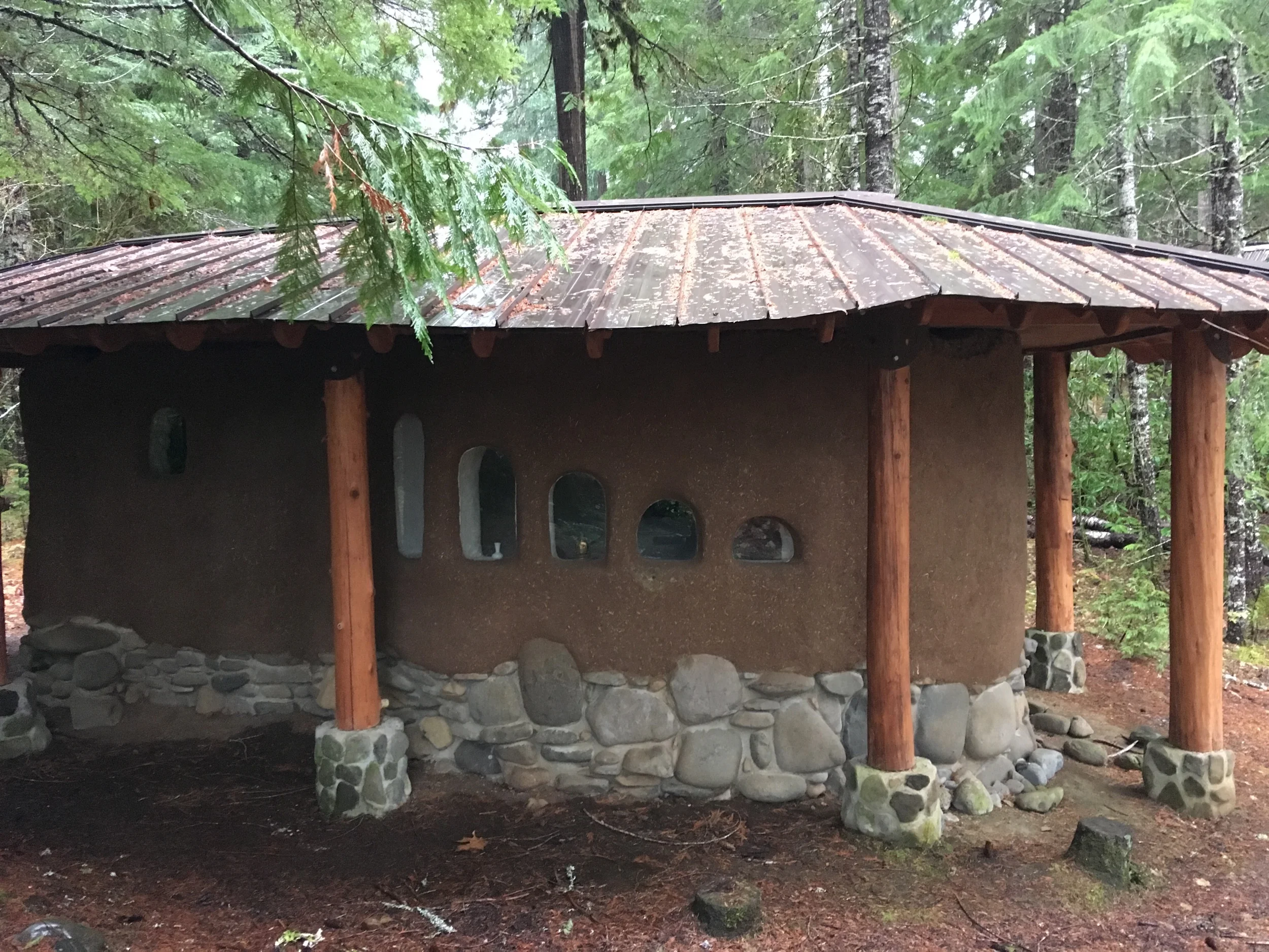 Cob Meditation sanctuary. Sunrise windows. Finished roof, finished plaster.