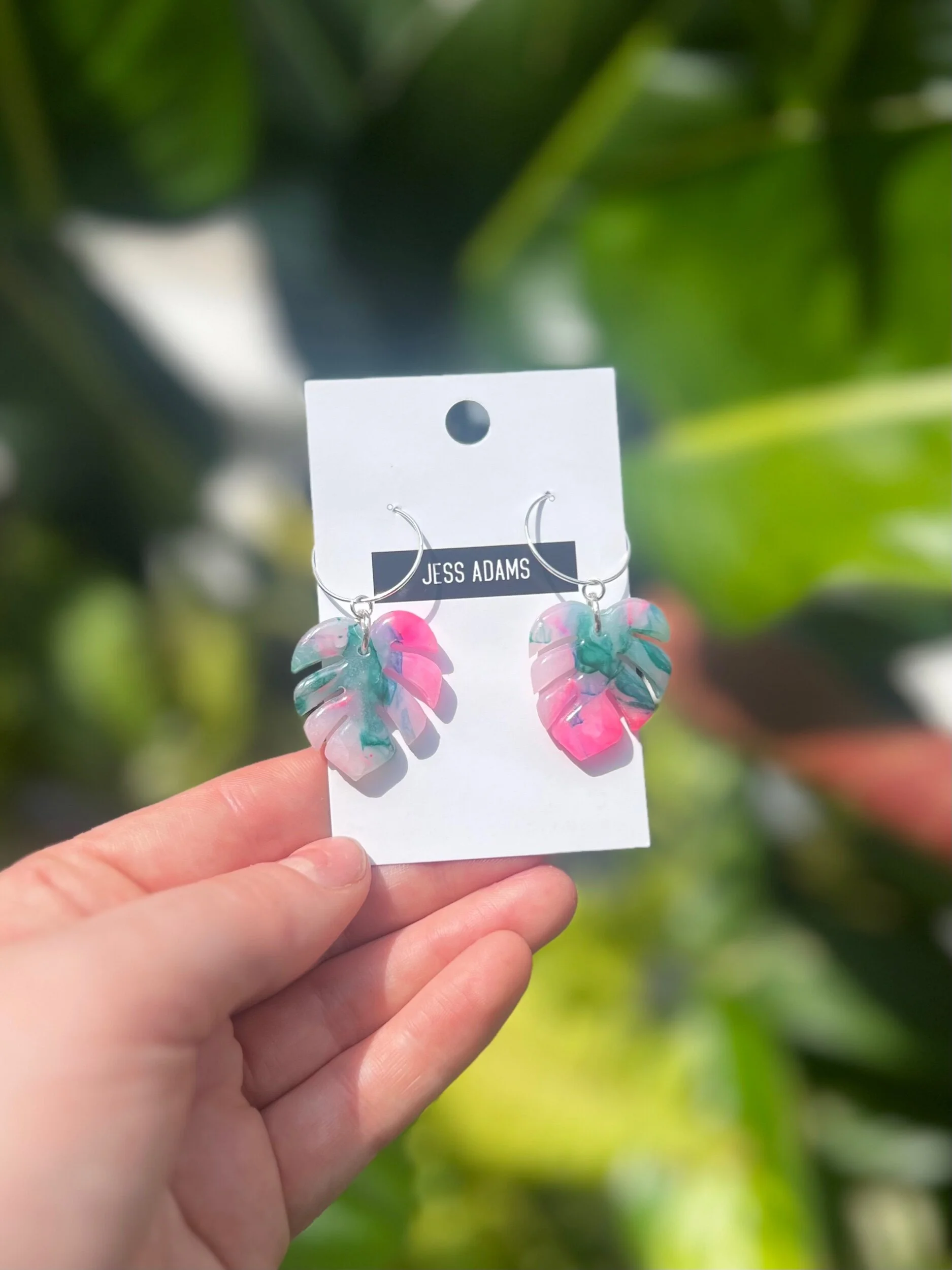 BBC865DC-A72F-4AEC-BC01-E4C036628062