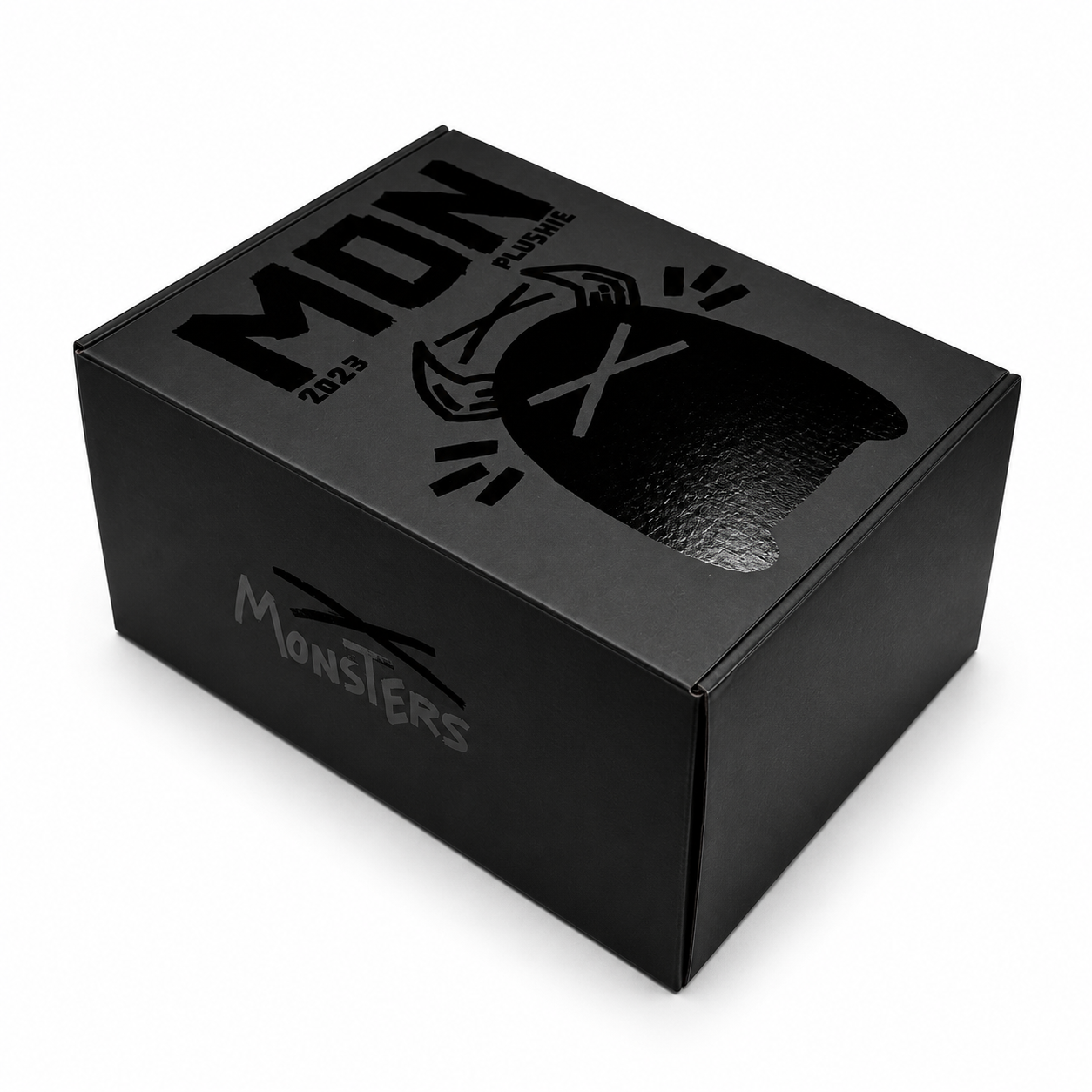Mon box laying.png