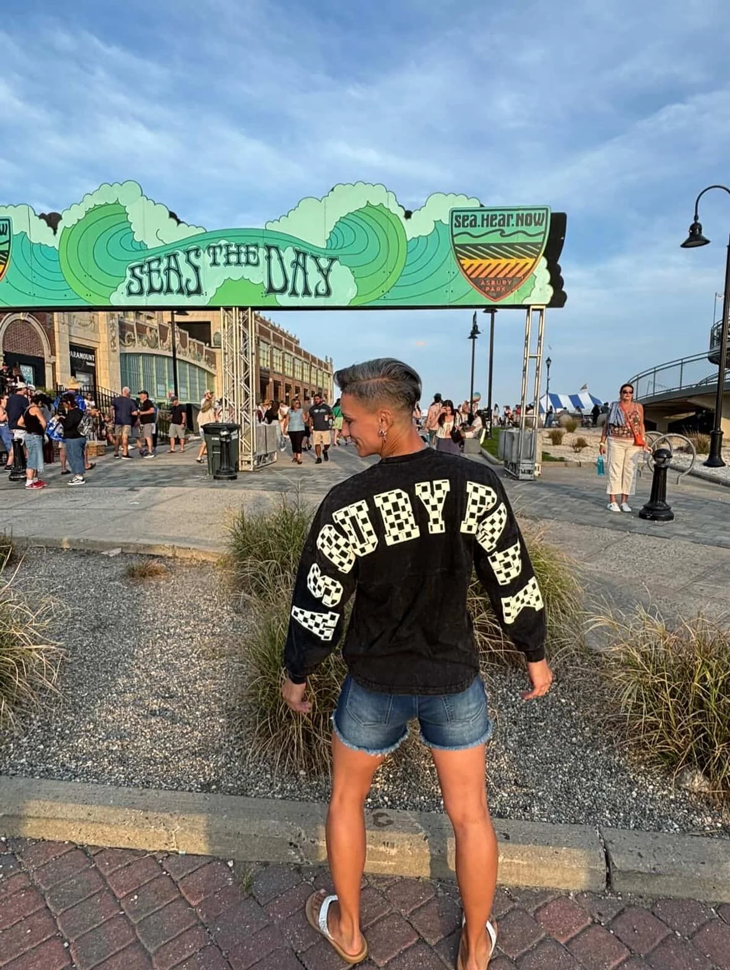 @lezbe_eatin in the @christurkswim stonewashed Asbury Park Long Sleeve at @seahearnow , very limited stock still available! Get yours now before it&rsquo;s gone!