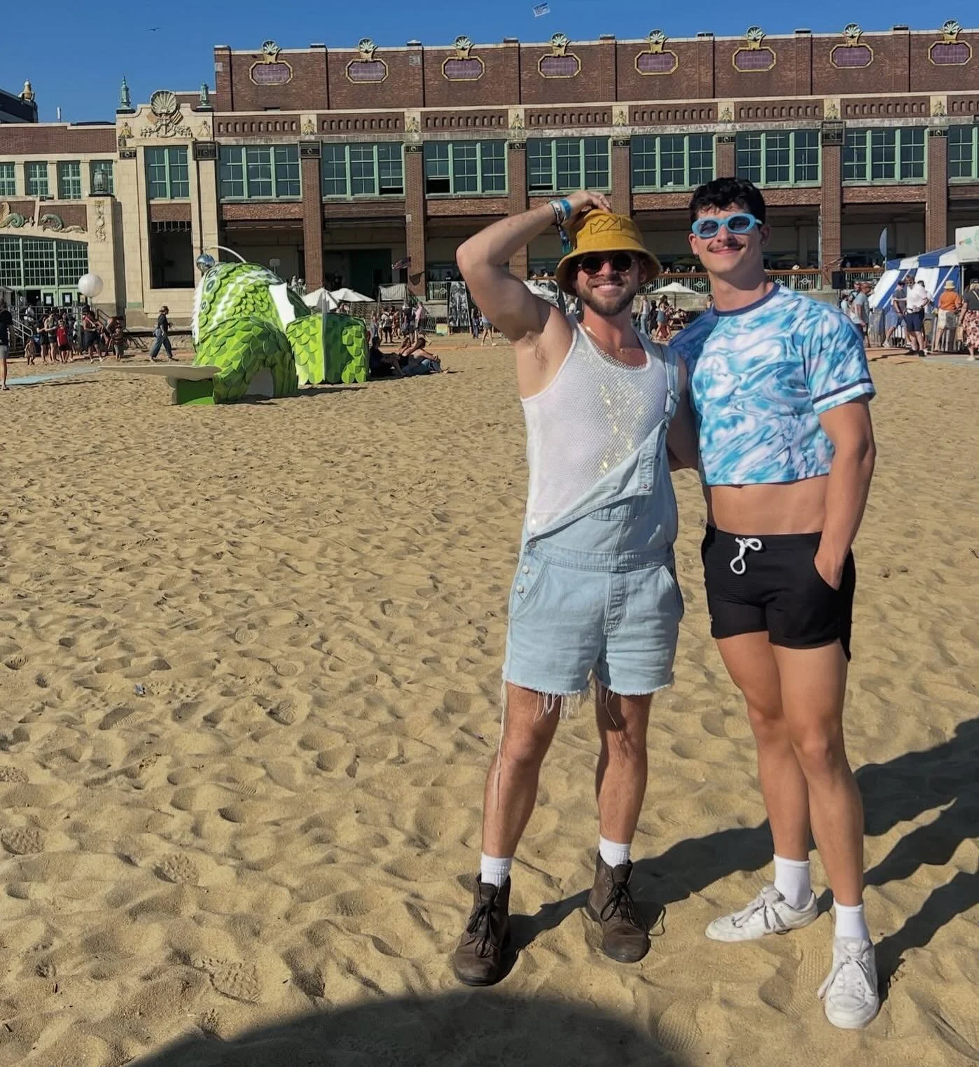 @coreybuckley11 and @dillon_ventura in @christurkswim 💙