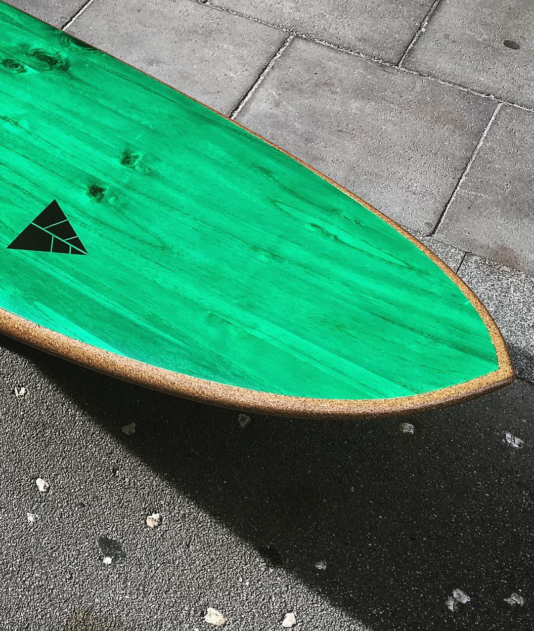 Wood surfboard (copia)