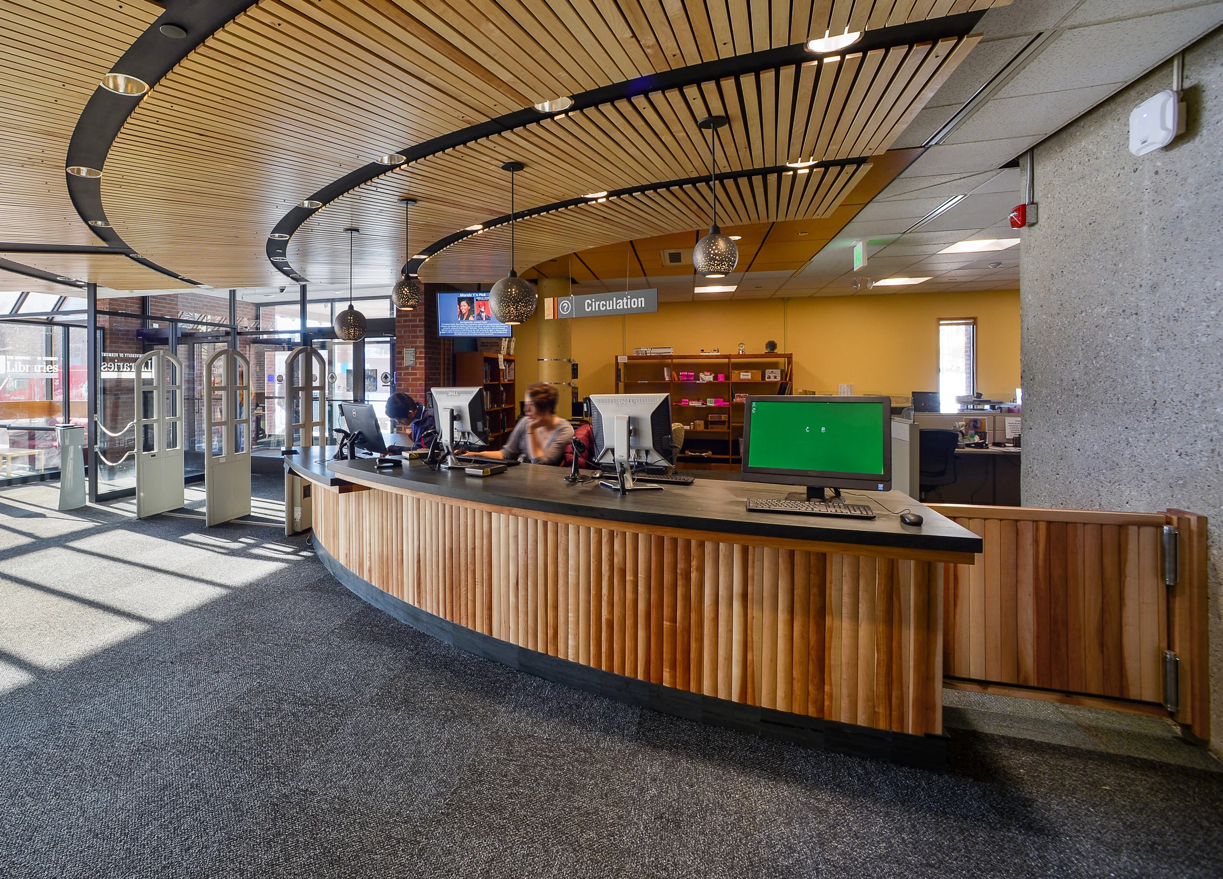 5. Bailey Howe Library circulation Desk.jpg