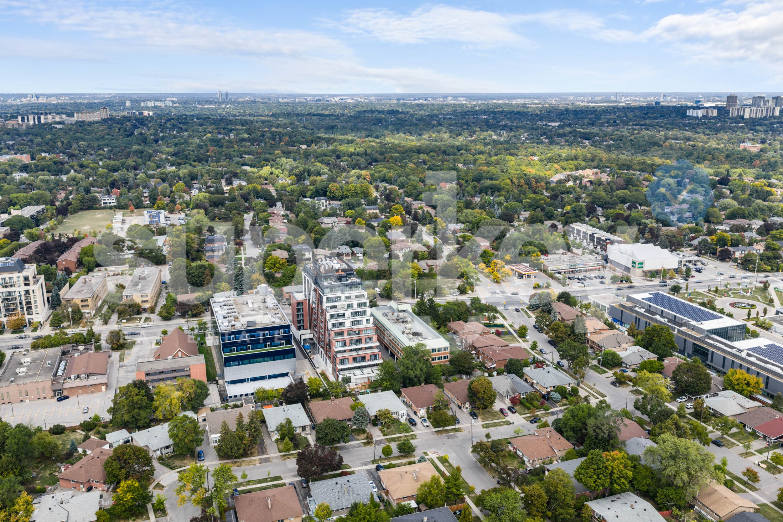 208-699 Sheppard Ave E, Toronto 003.jpg