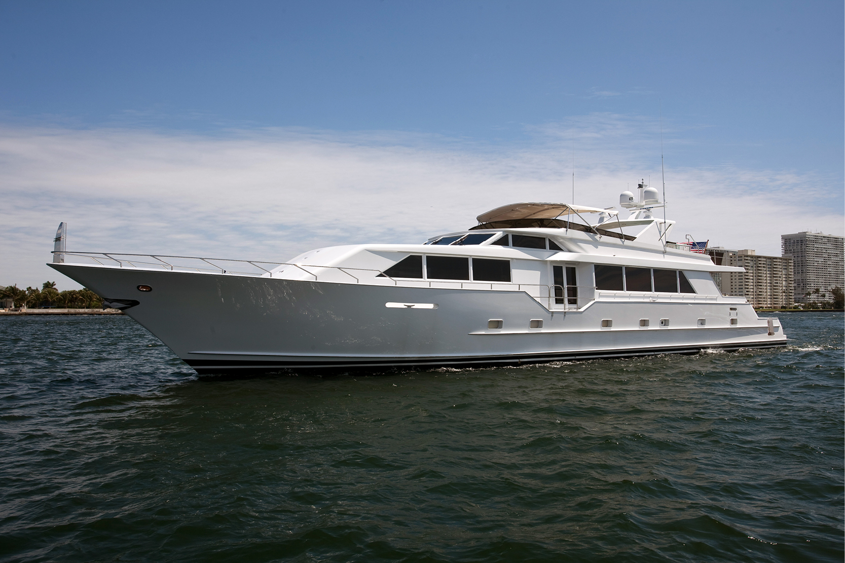 Karen-Lynn-Interior-Design-Yacht-Doubledown_3.jpg