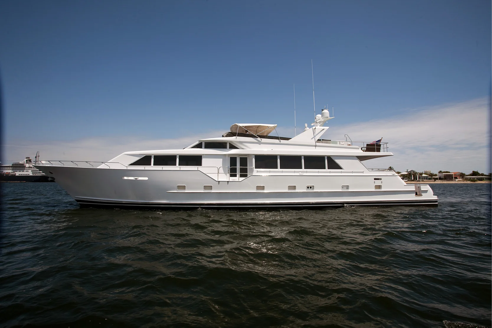 Karen-Lynn-Interior-Design-Yacht-Doubledown_4.jpg