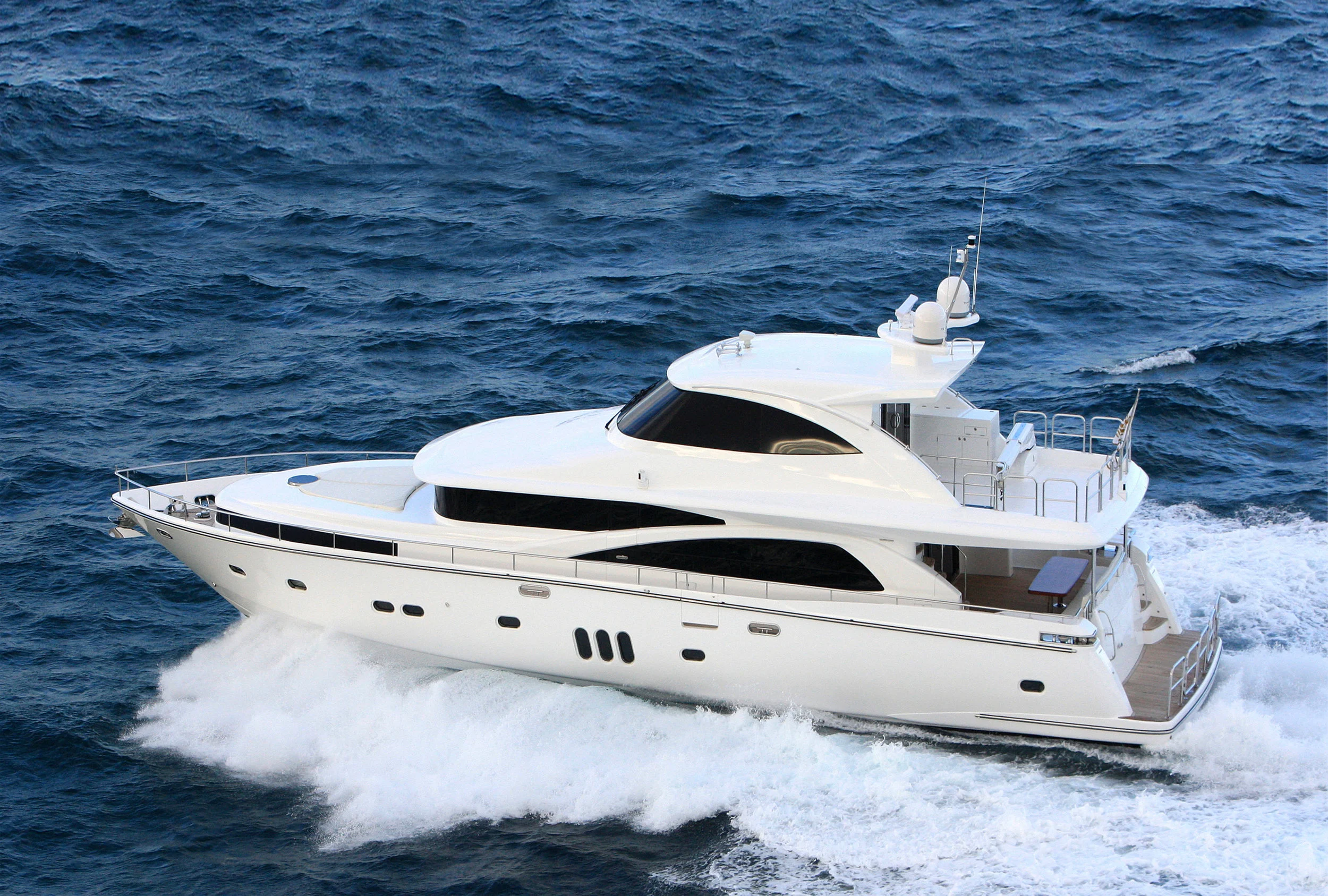 Karen-Lynn-Interior-Design-Yacht-Custom80-1b.jpg