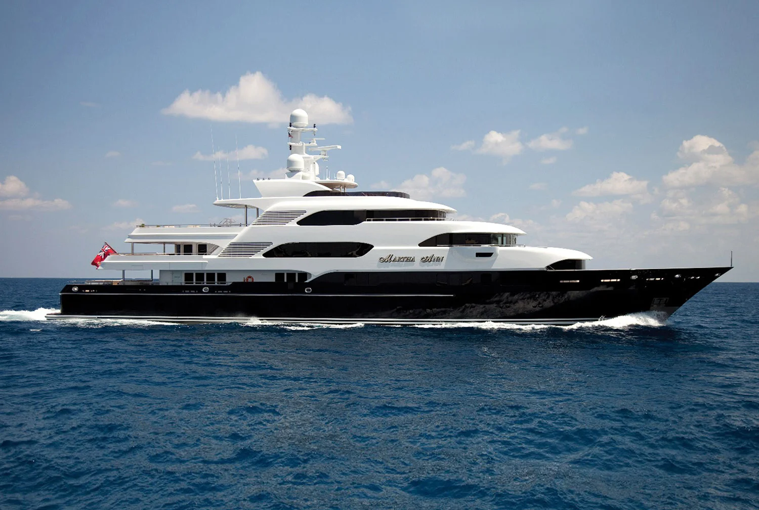Karen-Lynn-Interior-Design-Yacht-Martha-Ann-1b.jpg