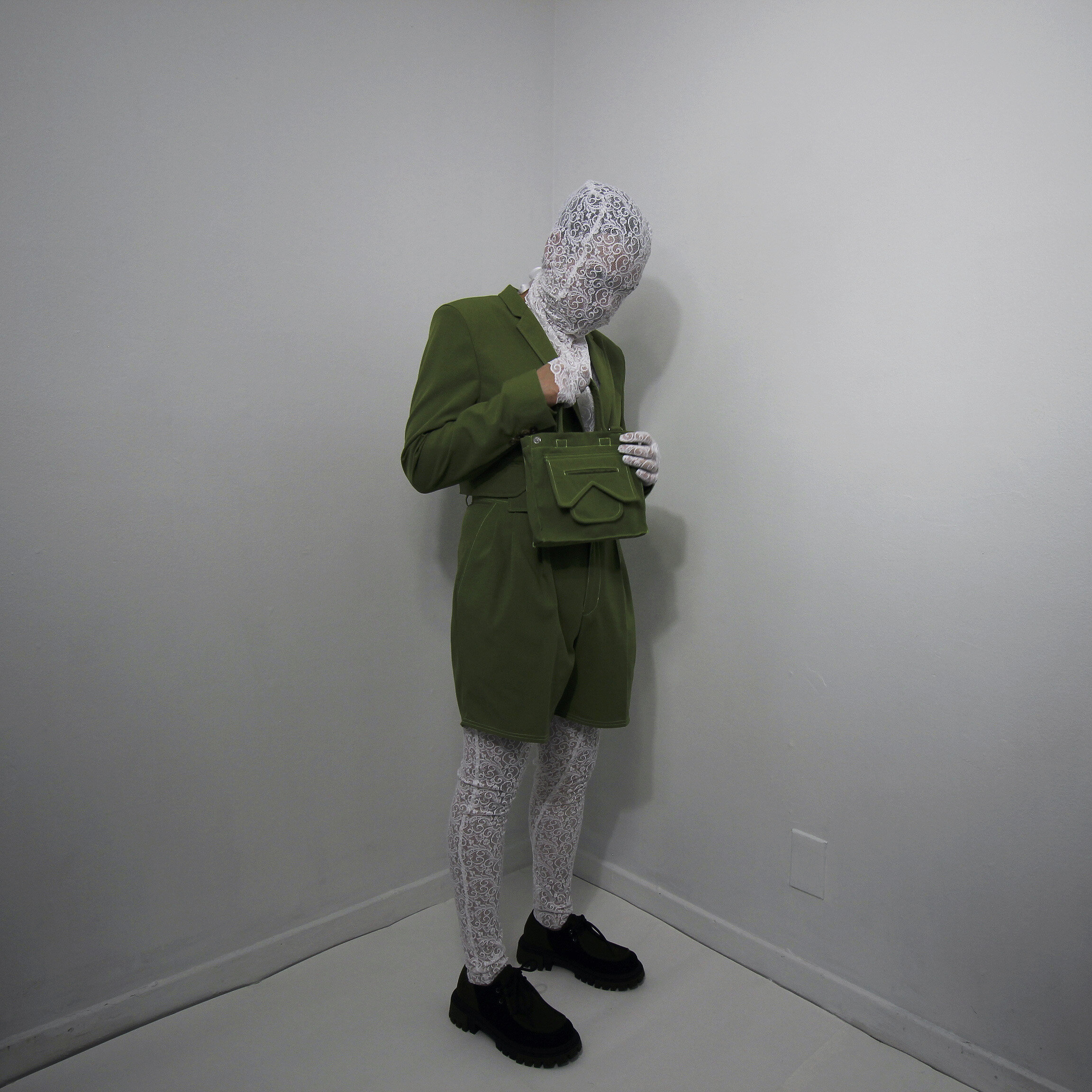 AvoCropped04.jpg