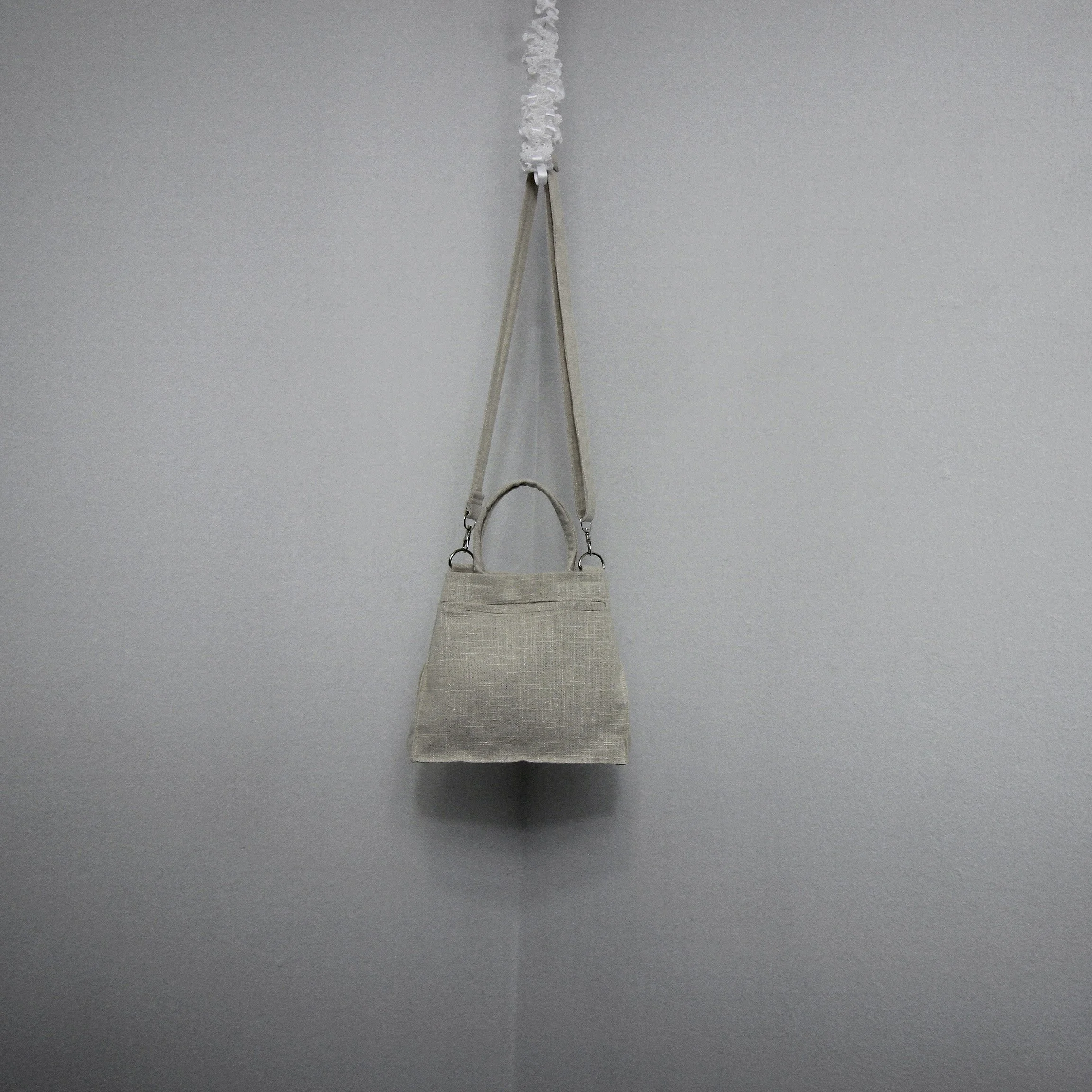 Beigebag04.jpg
