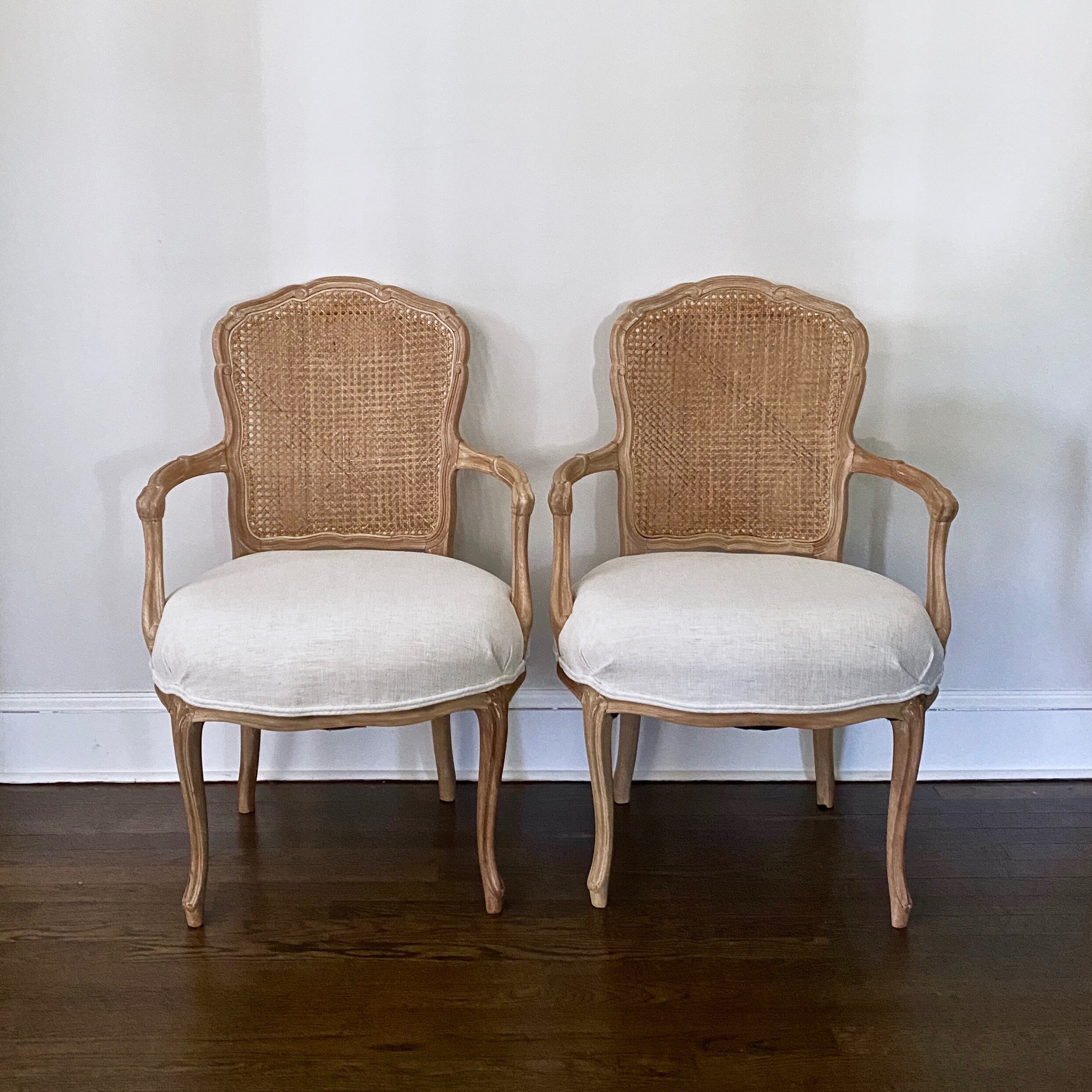 Regina Chairs