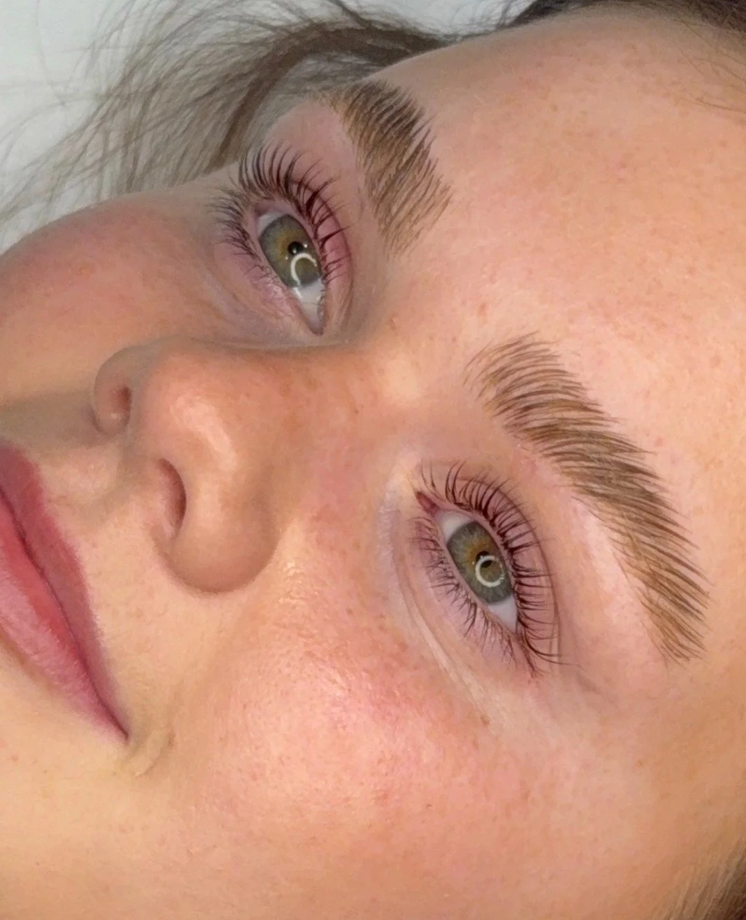 Soft, lifted and low maintenance. 🤍⁠
⁠
This is the Korean lash lift. A gentle technique that fans the lashes out and curls from the base for a result that works with or without mascara. No extensions, no adhesive, no upkeep between appointments.⁠
⁠
