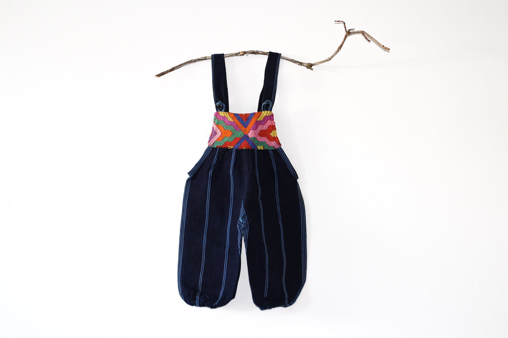 Xyris_Overalls_1.jpg,