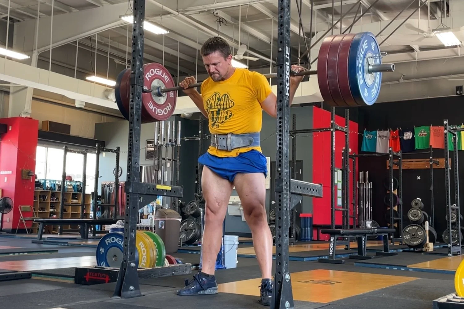 Lifting Gear: What to Wear and What NOT to Wear Starting Strength