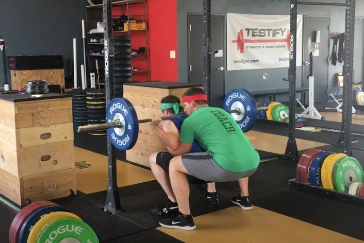 How to Squat Heavy ALONE (How to Fail a Squat Safely) — Testify Strength & Conditioning