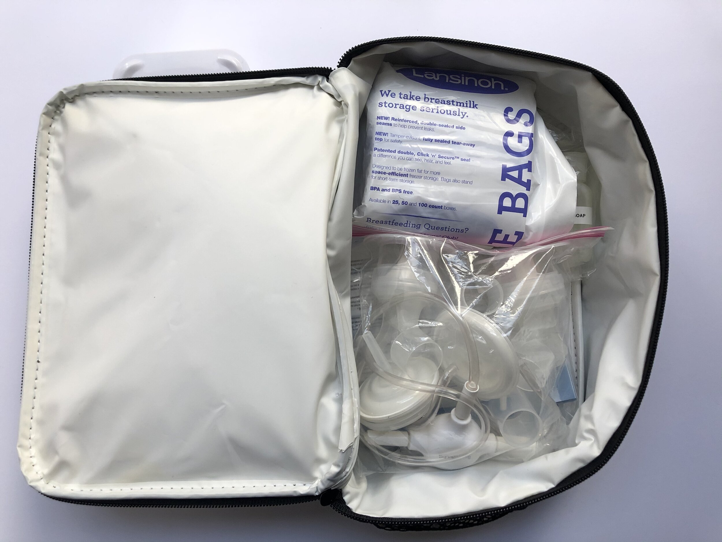Breast to Bottle Feeding Set and Breastmilk Storage Bags from Dr