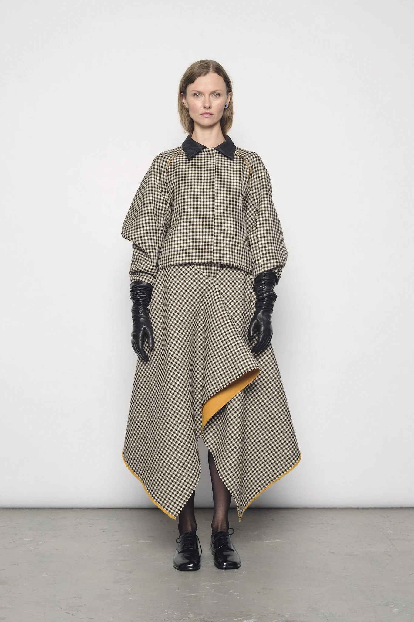 01-15 Checquered Bomber