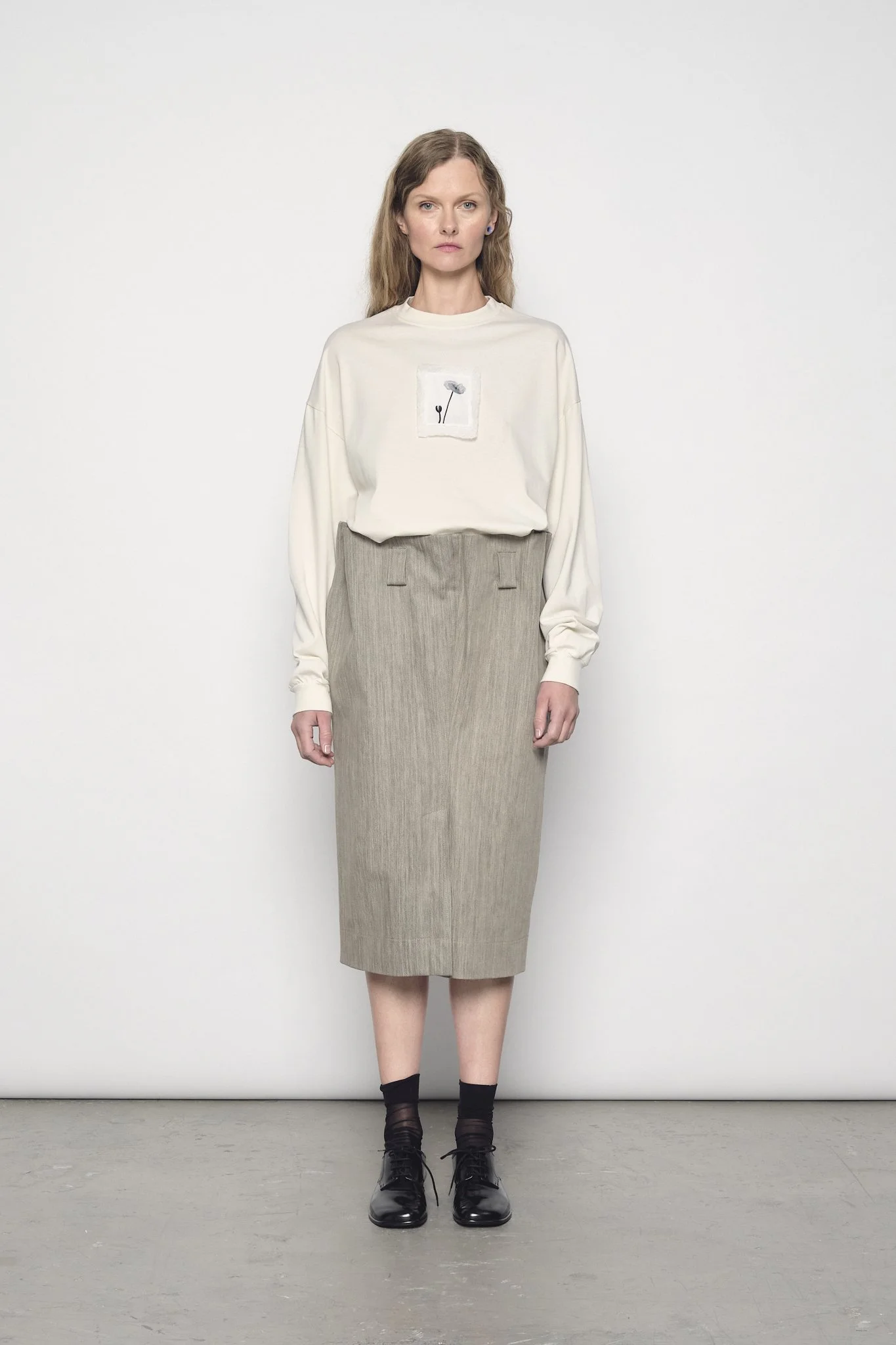 37-15 POS T-Shirt with Flower