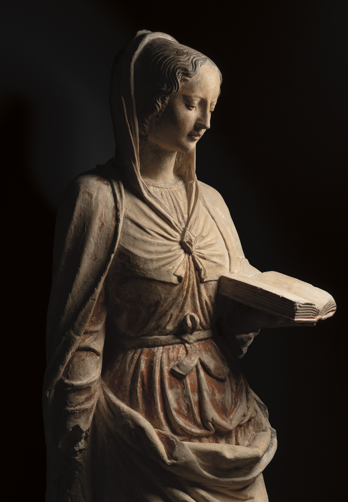 Vierge série drapés.webp