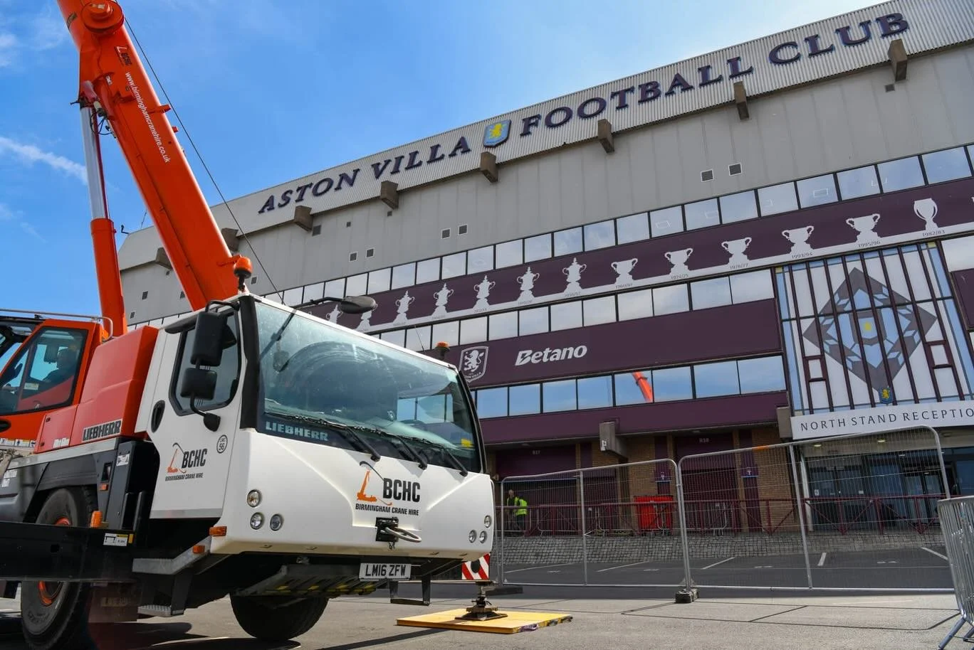 As the cat is now out of the bag... 🦁

Birmingham Crane Hire is incredibly proud to have carried out the contract lift of a stunning lion statue at Villa Park for Aston Villa Football Club, as part of their 150th anniversary celebrations &mdash; a l