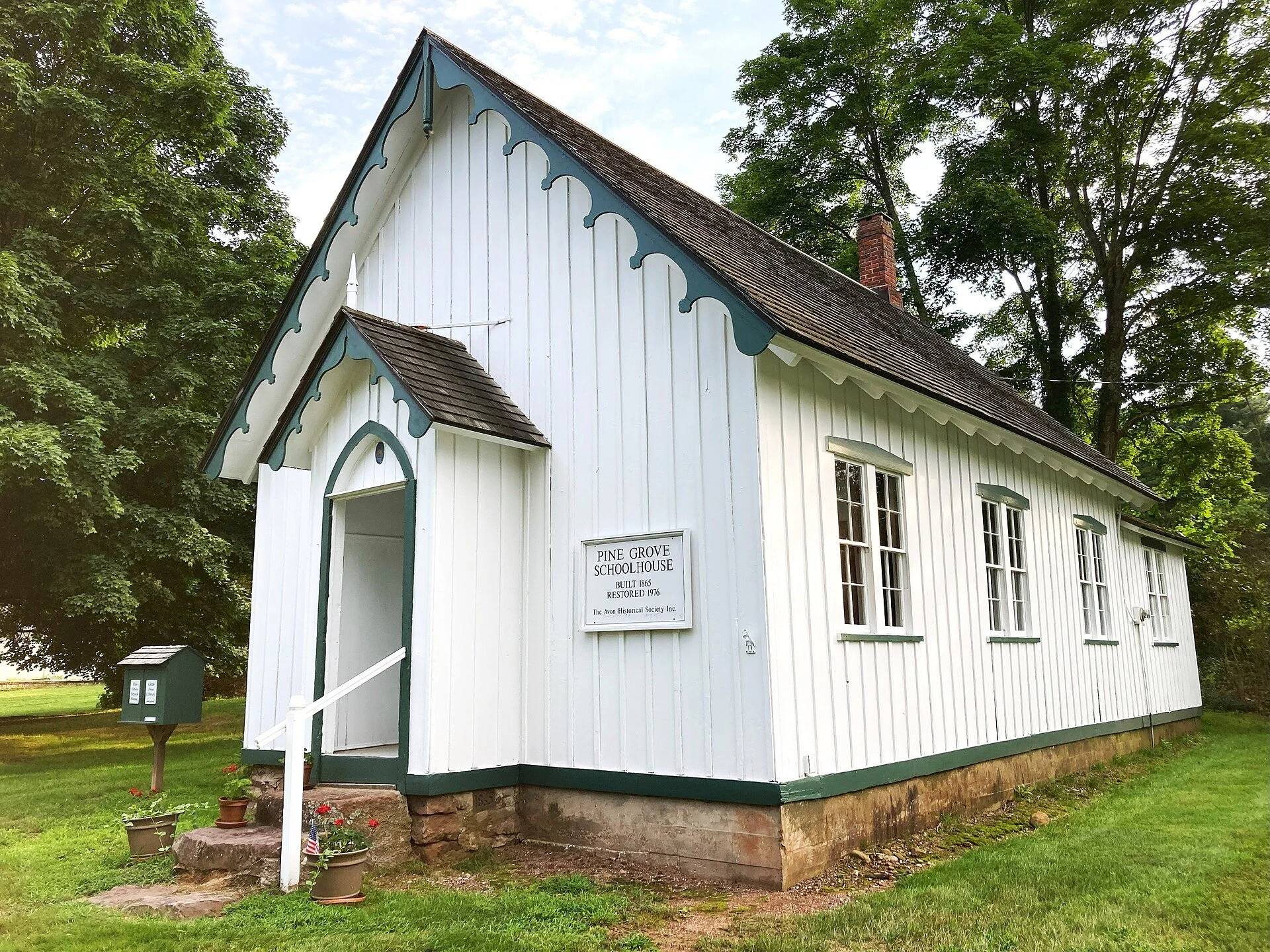The Meeting House That Moved: Two Centuries of Quaker Silence on Bulls Head Road