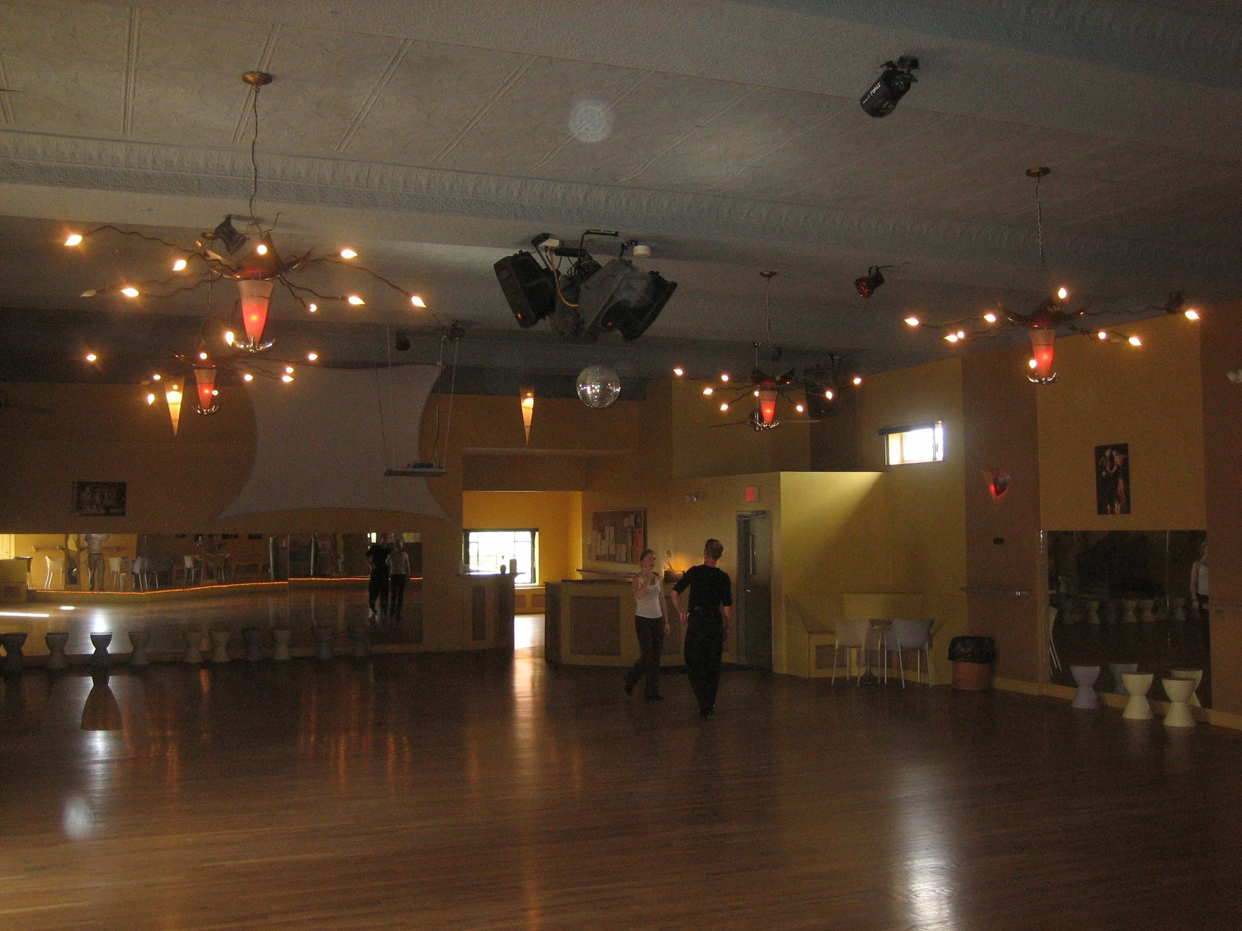 SuperShag Dance Studio