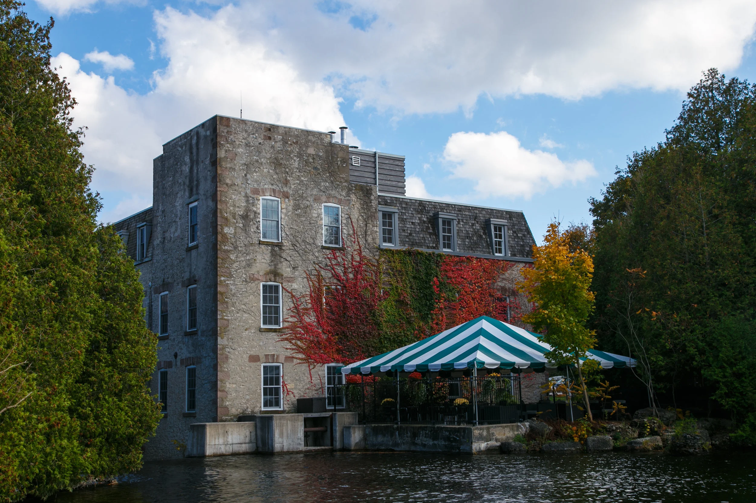Photographer's Venue Pick: The Millcroft Inn — Justin Cambridge Photography