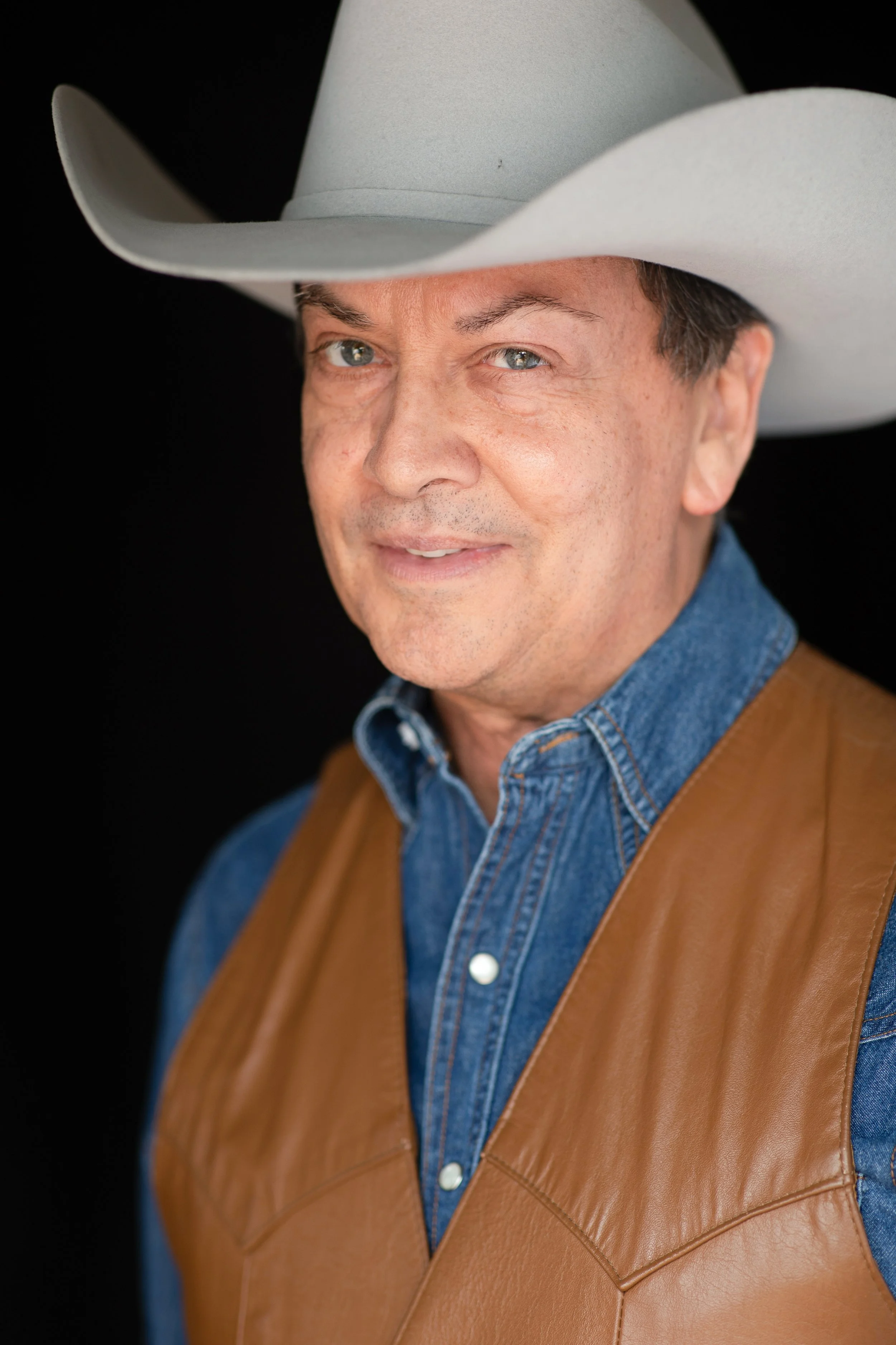 Cesar-445pp.jpg