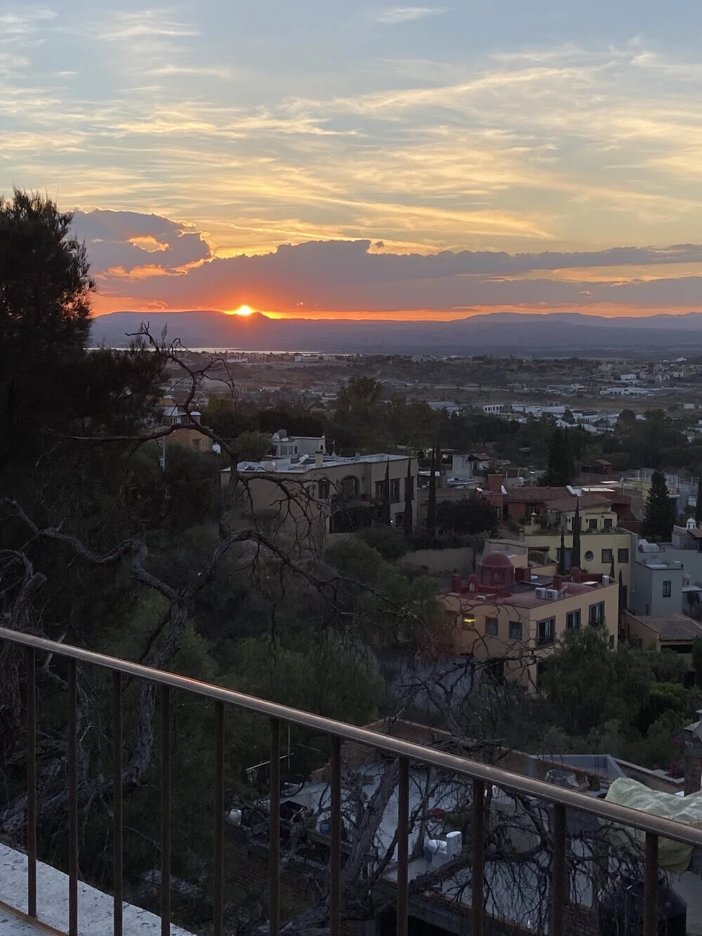 balcony.jpg