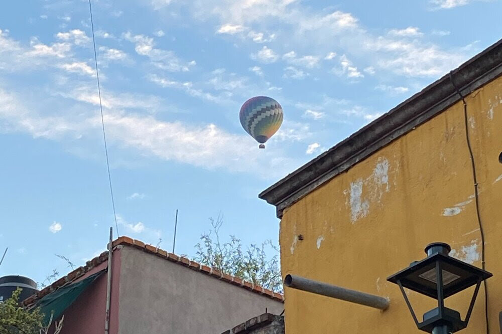 baloon.jpg