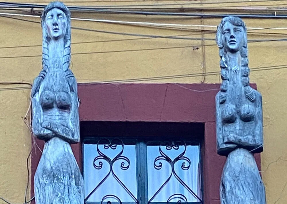 statues.jpg