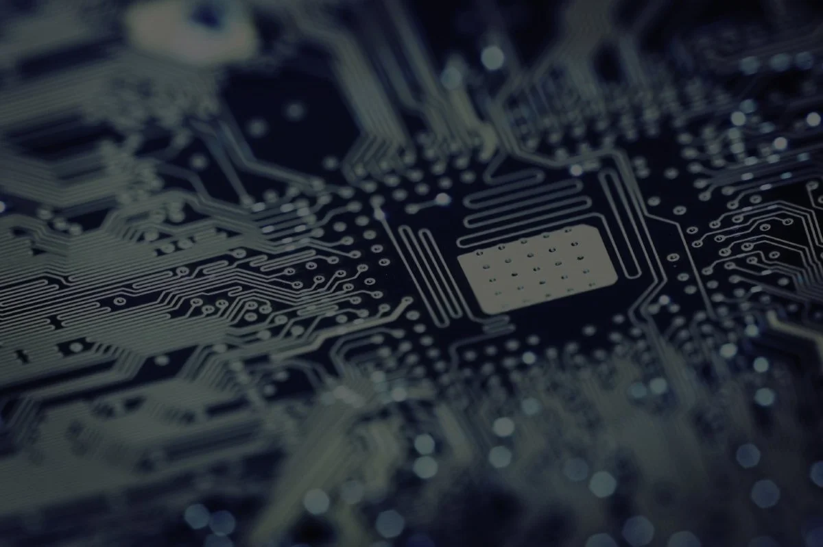 Tech-Sector-1200x799 - dark flipped.jpg