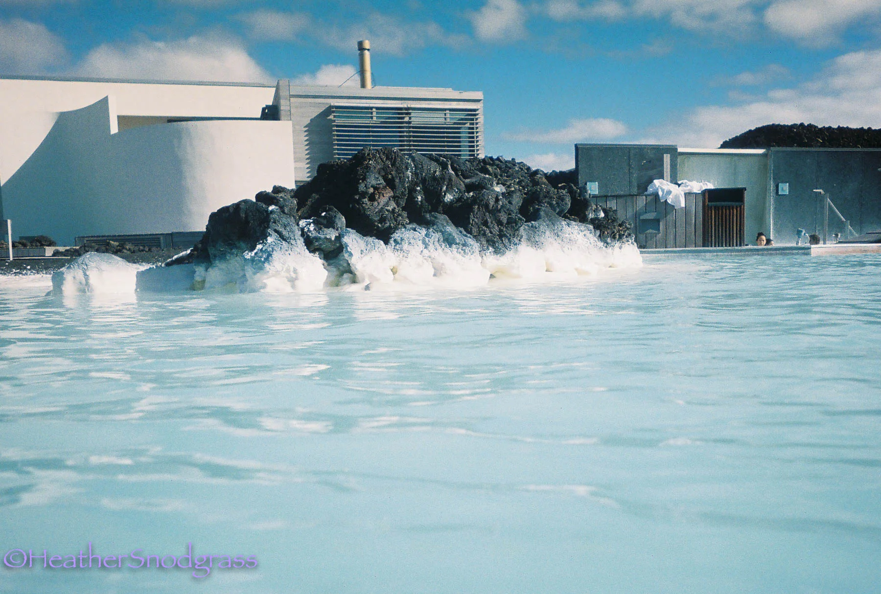 R1-02243-021ALightroom Bay.jpeg