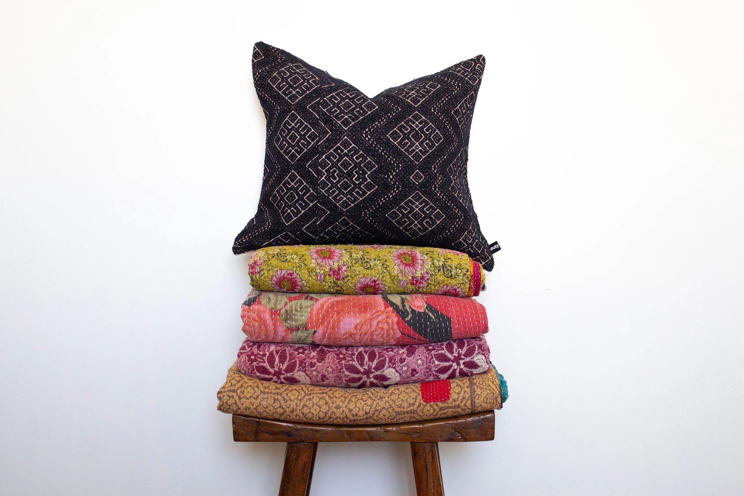 2018_Spring_Pillows-030.jpg